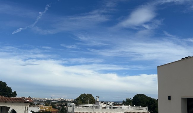 Resale - Villa - Torrevieja - Los Balcones