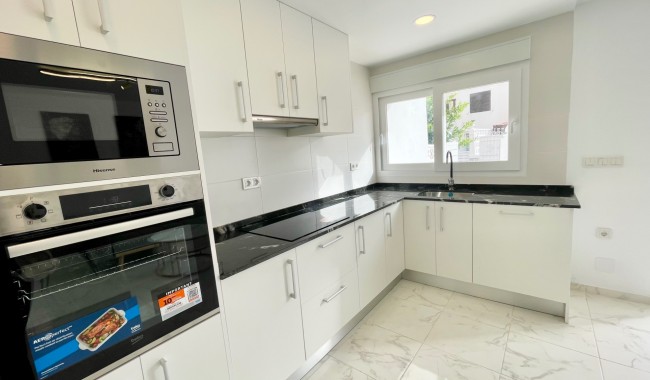 Begagnad - Radhus - Torrevieja - Los Balcones