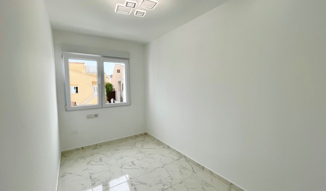 Begagnad - Radhus - Torrevieja - Los Balcones