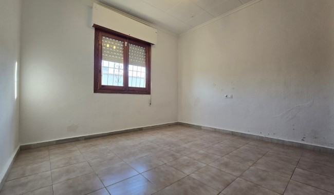 Begagnad - Villa - Torrevieja - El Chaparral