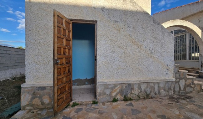 Begagnad - Villa - Torrevieja - El Chaparral