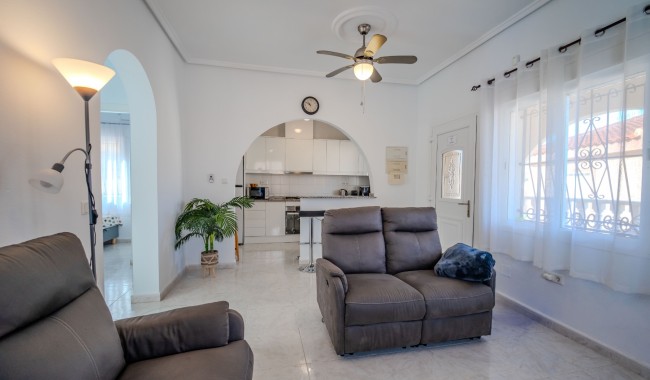 Resale - Villa - Ciudad Quesada/Rojales - La  Marquesa Golf