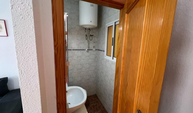 Begagnad - Bungalow - Torrevieja - Torretas