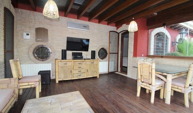 Begagnad - Villa - Orihuela - Campoamor