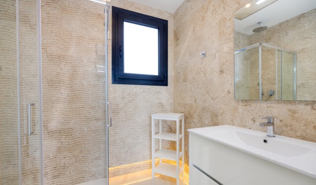 Begagnad - Villa - Orihuela - Lomas de Cabo Roig