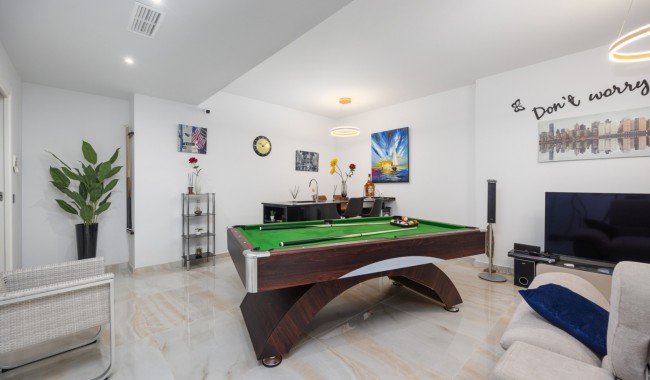 Begagnad - Villa - Orihuela - Lomas de Cabo Roig