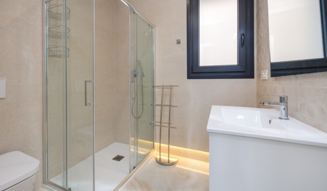 Begagnad - Villa - Orihuela - Lomas de Cabo Roig