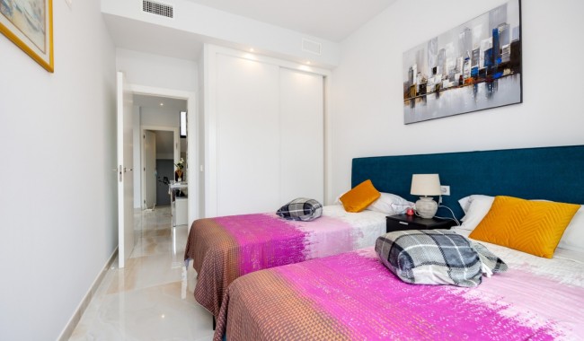 Begagnad - Villa - Orihuela - Lomas de Cabo Roig