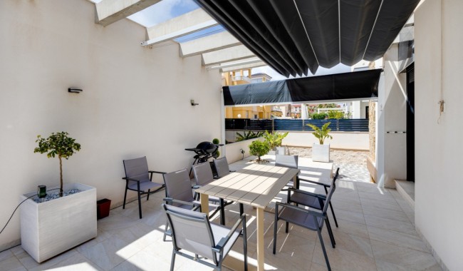 Begagnad - Villa - Orihuela - Lomas de Cabo Roig