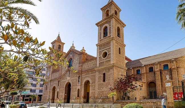 Brukt - Villa - Torrevieja - Centro