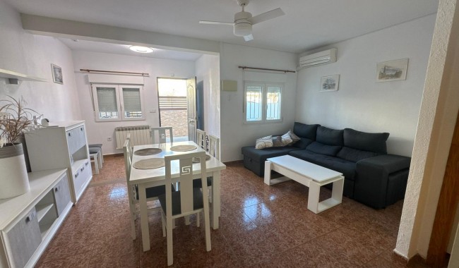 Begagnad - Bungalow - Torrevieja - Torretas