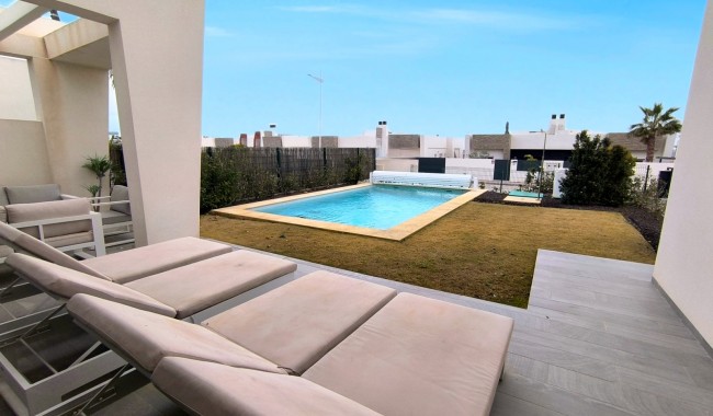 Begagnad - Villa - Algorfa