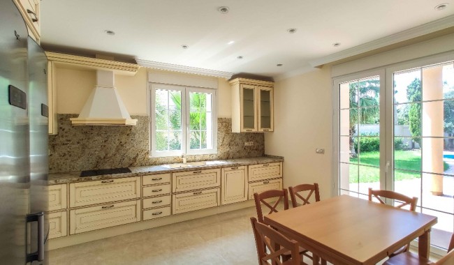 New Build - Villa - Cabo Roig
