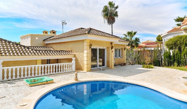 Begagnad - Villa - Campoamor - Dehesa de Campoamor
