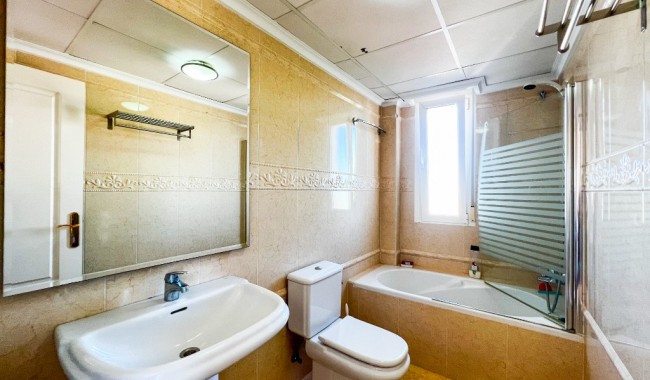 Begagnad - Villa - Torrevieja - La Mata