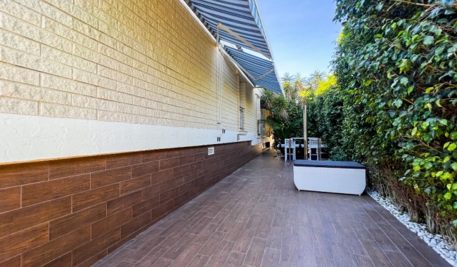 Begagnad - Villa - Torrevieja - La Mata