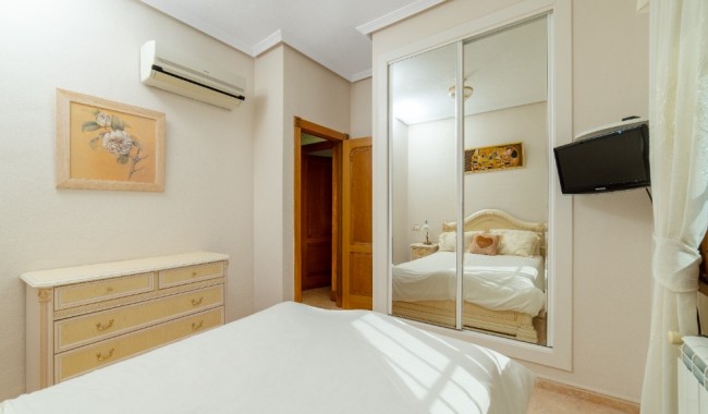 Begagnad - Villa - Torrevieja - Los Altos