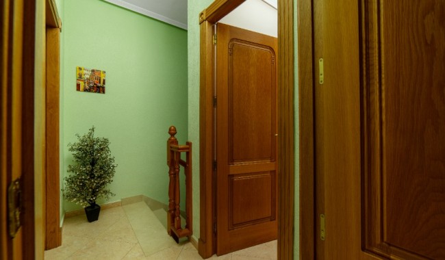 Begagnad - Villa - Torrevieja - Los Altos