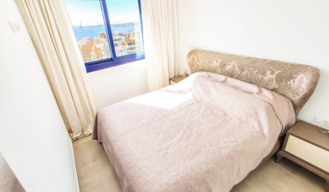 Sprzedaż - Apartament - Punta Prima