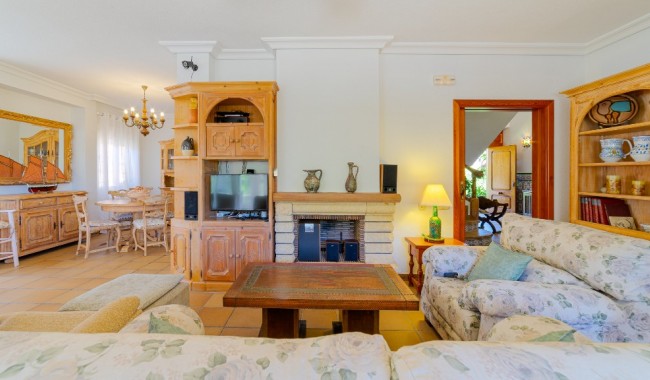 Resale - Villa - Campoamor - Dehesa de Campoamor