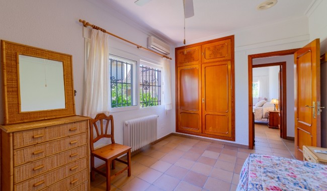 Resale - Villa - Campoamor - Dehesa de Campoamor
