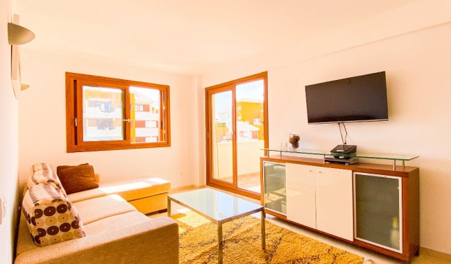 Resale - Apartment - Punta Prima