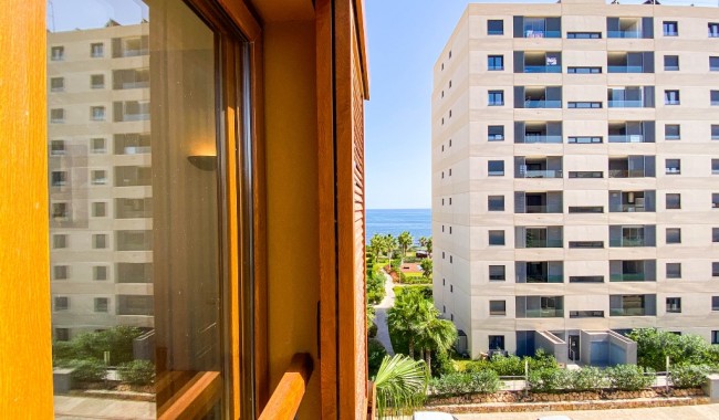 Resale - Apartment - Punta Prima