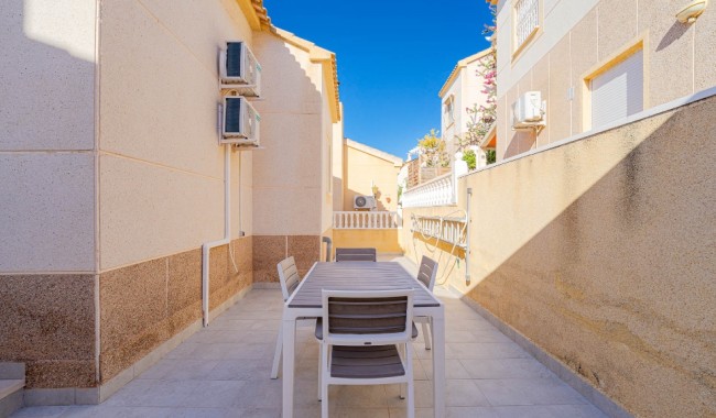Resale - Villa - Orihuela Costa - Los Altos