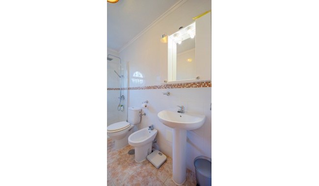 Begagnad - Quatro hus - Playa Flamenca