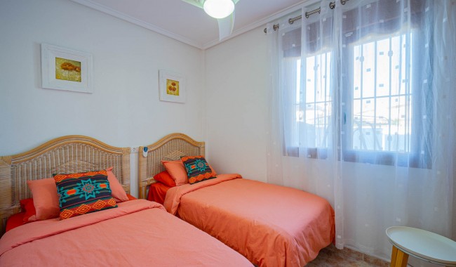 Begagnad - Quatro hus - Playa Flamenca
