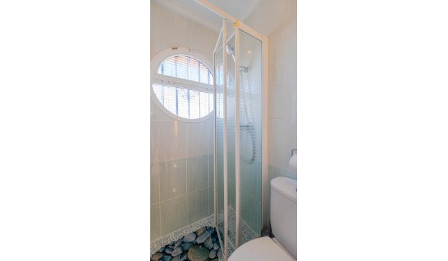 Begagnad - Quatro hus - Playa Flamenca