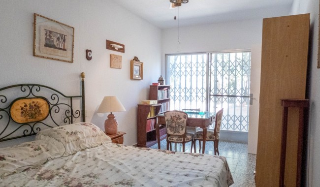 Resale - Villa - Orihuela Costa - Dehesa de Campoamor
