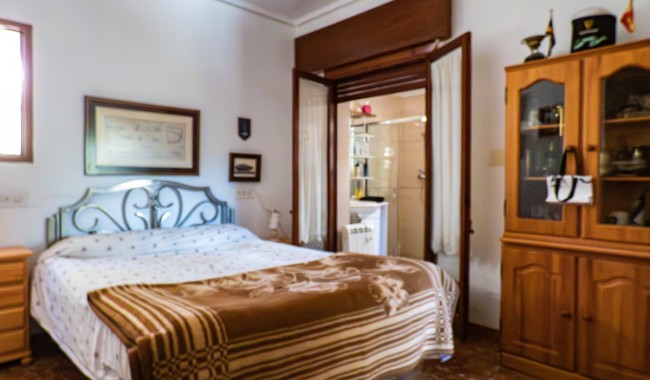 Resale - Villa - Orihuela Costa - Dehesa de Campoamor