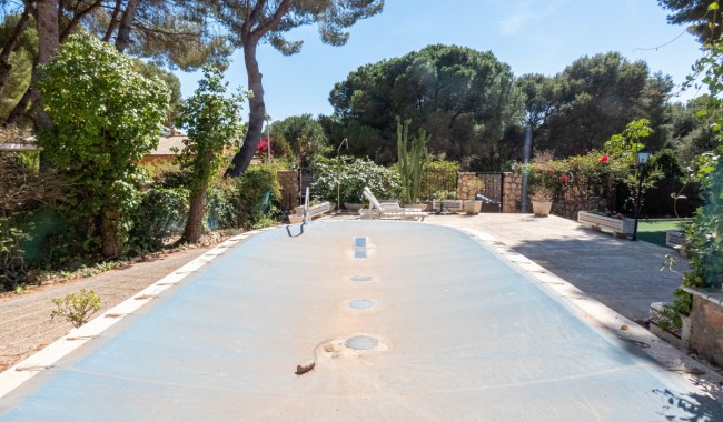 Resale - Villa - Orihuela Costa - Dehesa de Campoamor