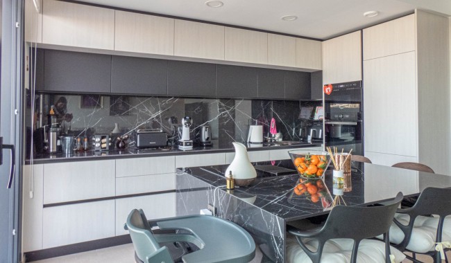 Resale - Apartment - Guardamar