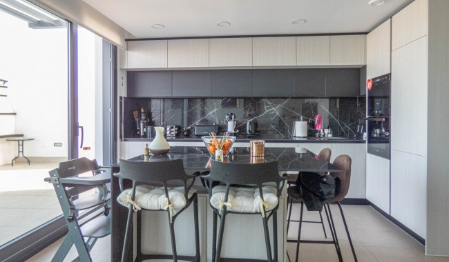 Resale - Apartment - Guardamar