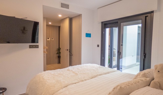 Resale - Apartment - Guardamar