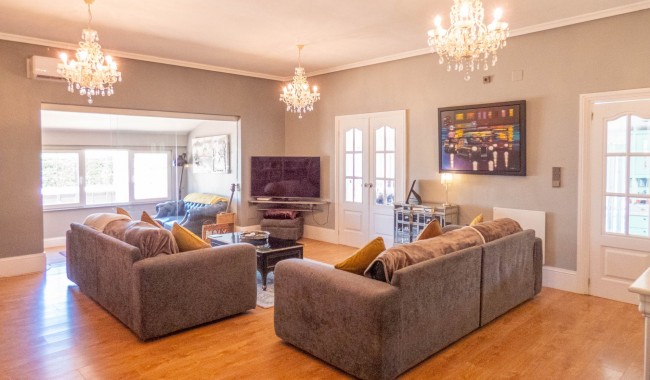 Sprzedaż - Willa - Heredades - Rojales