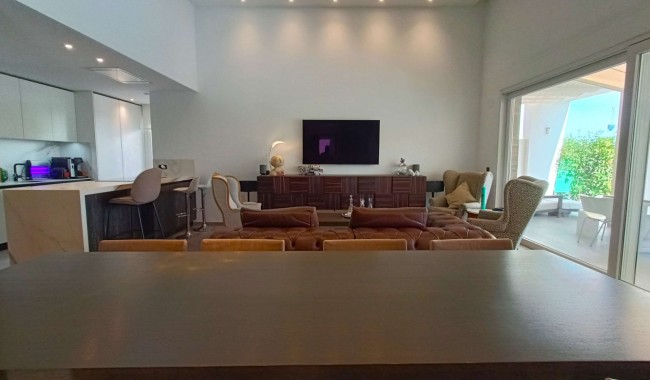 Resale - Villa - Algorfa - La Finca golf