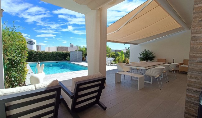 Resale - Villa - Algorfa - La Finca golf