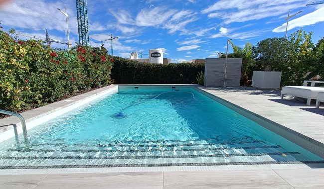 Resale - Villa - Algorfa - La Finca golf