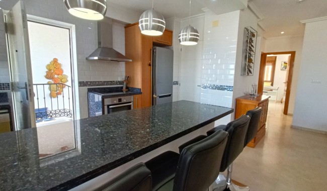 Resale - Villa - Algorfa