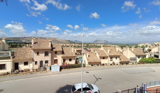 Resale - Villa - Algorfa