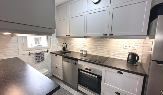 Resale - Apartment - Torrevieja - San Luis