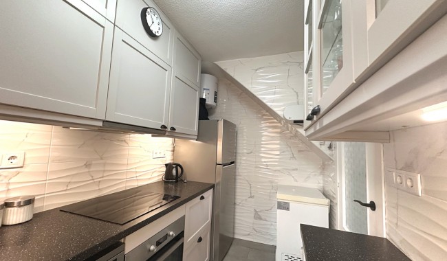 Resale - Apartment - Torrevieja - San Luis