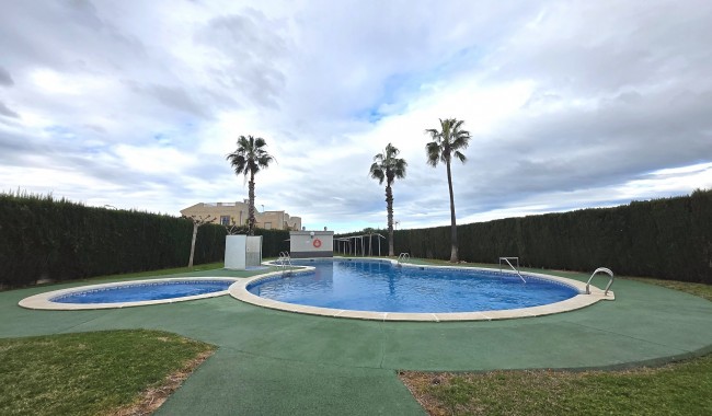Resale - Apartment - Torrevieja - San Luis