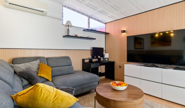 Resale - Townhouse - Orihuela Costa - Villamartín