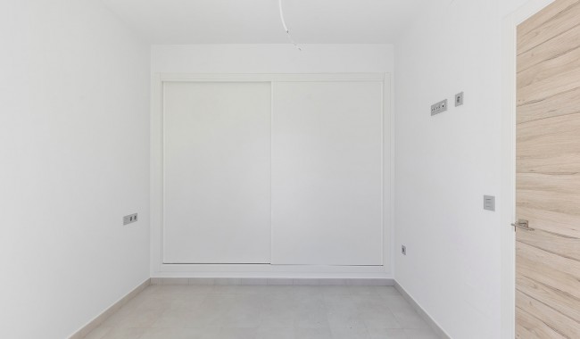 Resale - Villa - Orihuela - Orihuela Costa