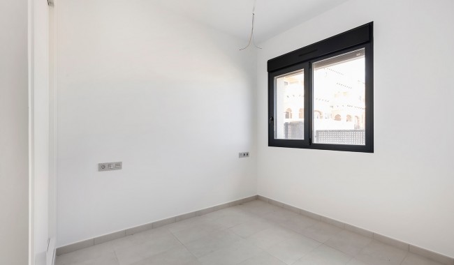 Resale - Villa - Orihuela - Orihuela Costa