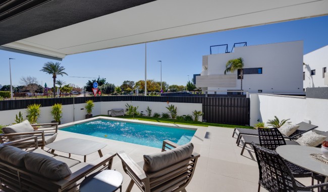 Resale - Bungalow - Pilar de La Horadada
